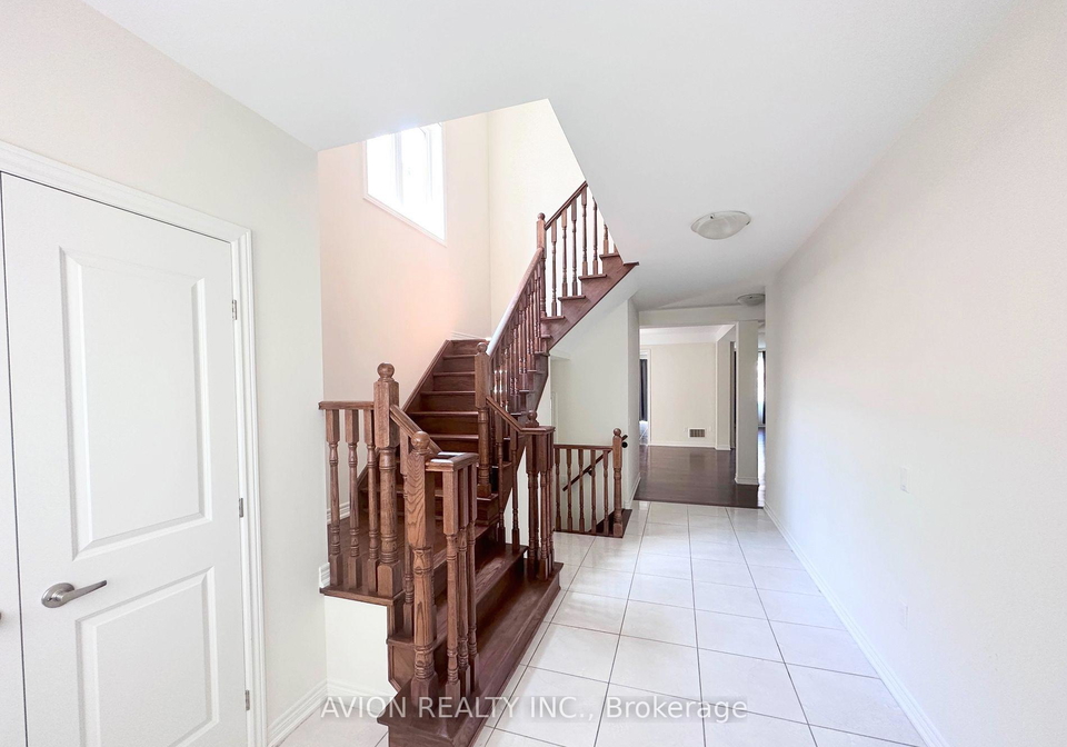 93-forest-edge-crescent-east-gwillimbury-ontario-n12941020