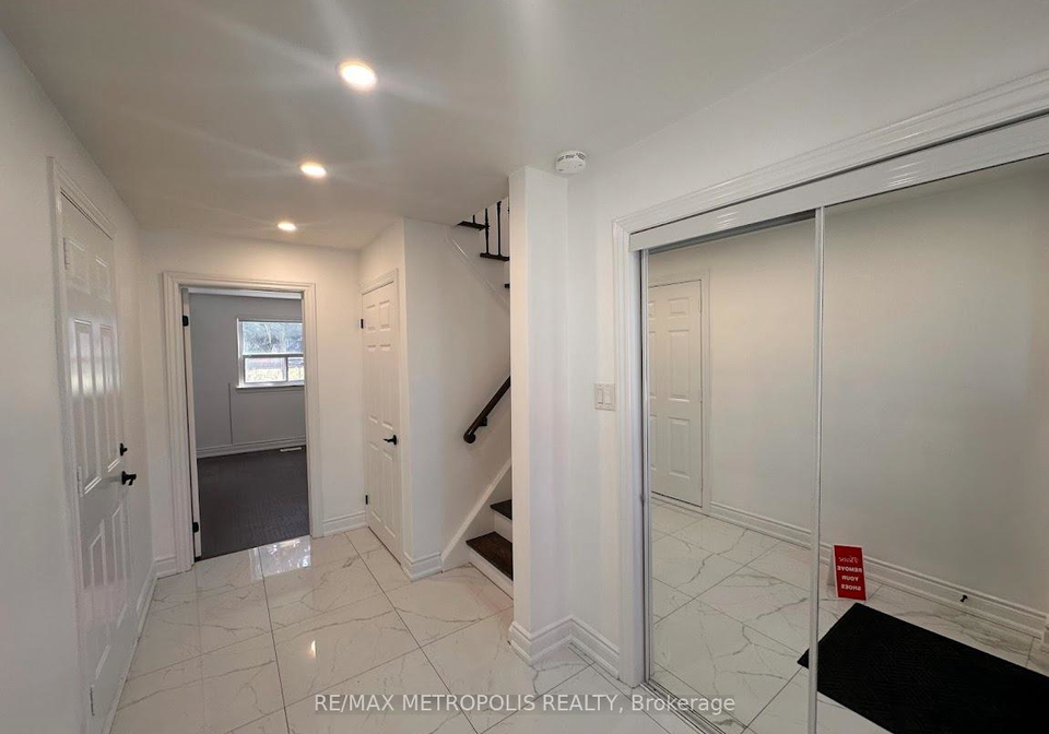 9-gladiator-road-markham-ontario-n12941130