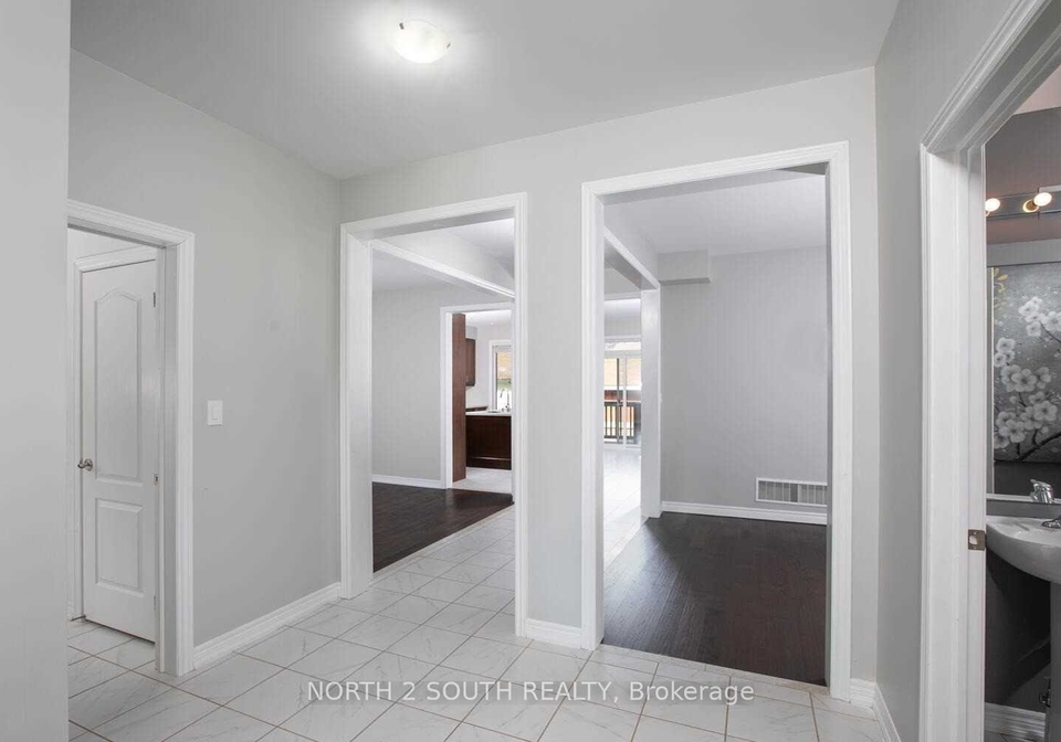 80-robb-thompson-road-east-gwillimbury-ontario-n12941662