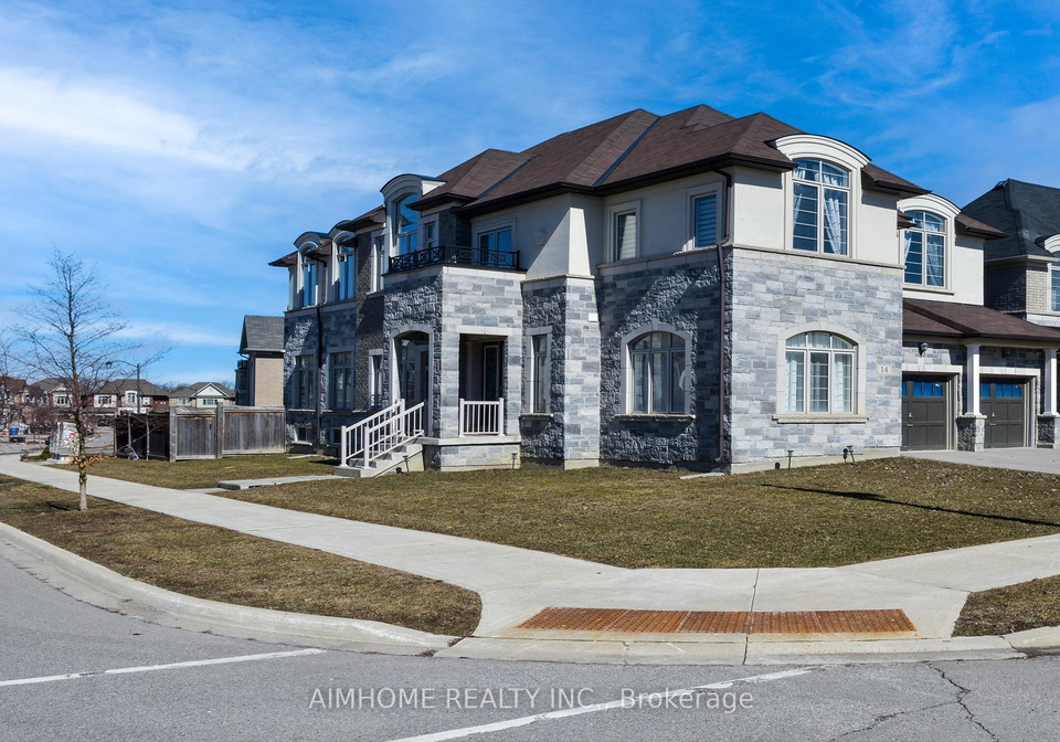 14-drive-pearson-court-east-gwillimbury-ontario-n12942156
