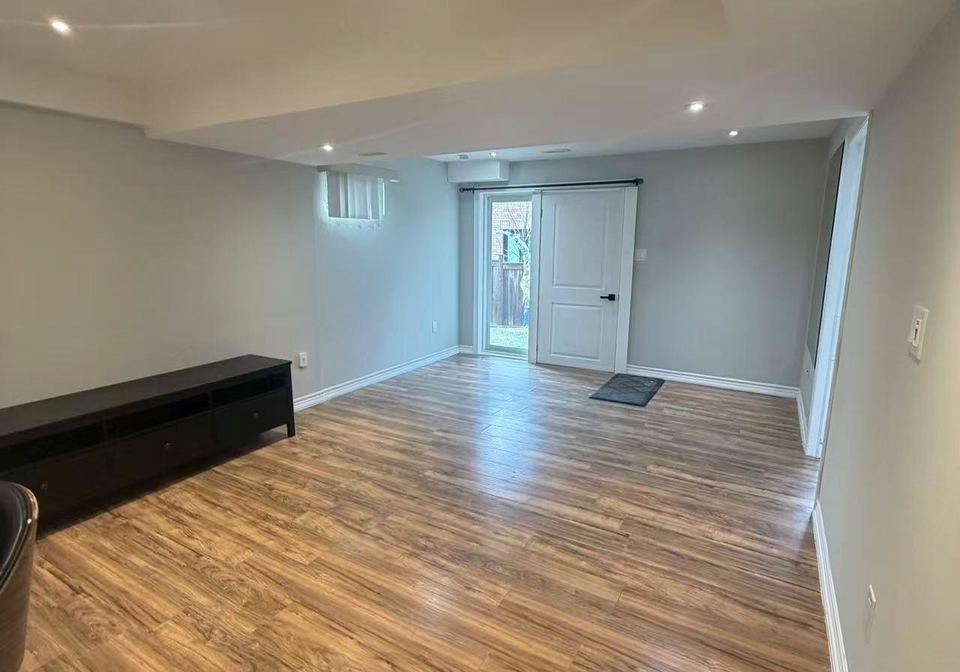 74-herefordshire-crescent-newmarket-ontario-n12942160