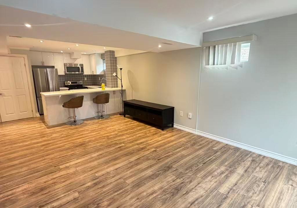 74-herefordshire-crescent-newmarket-ontario-n12942160