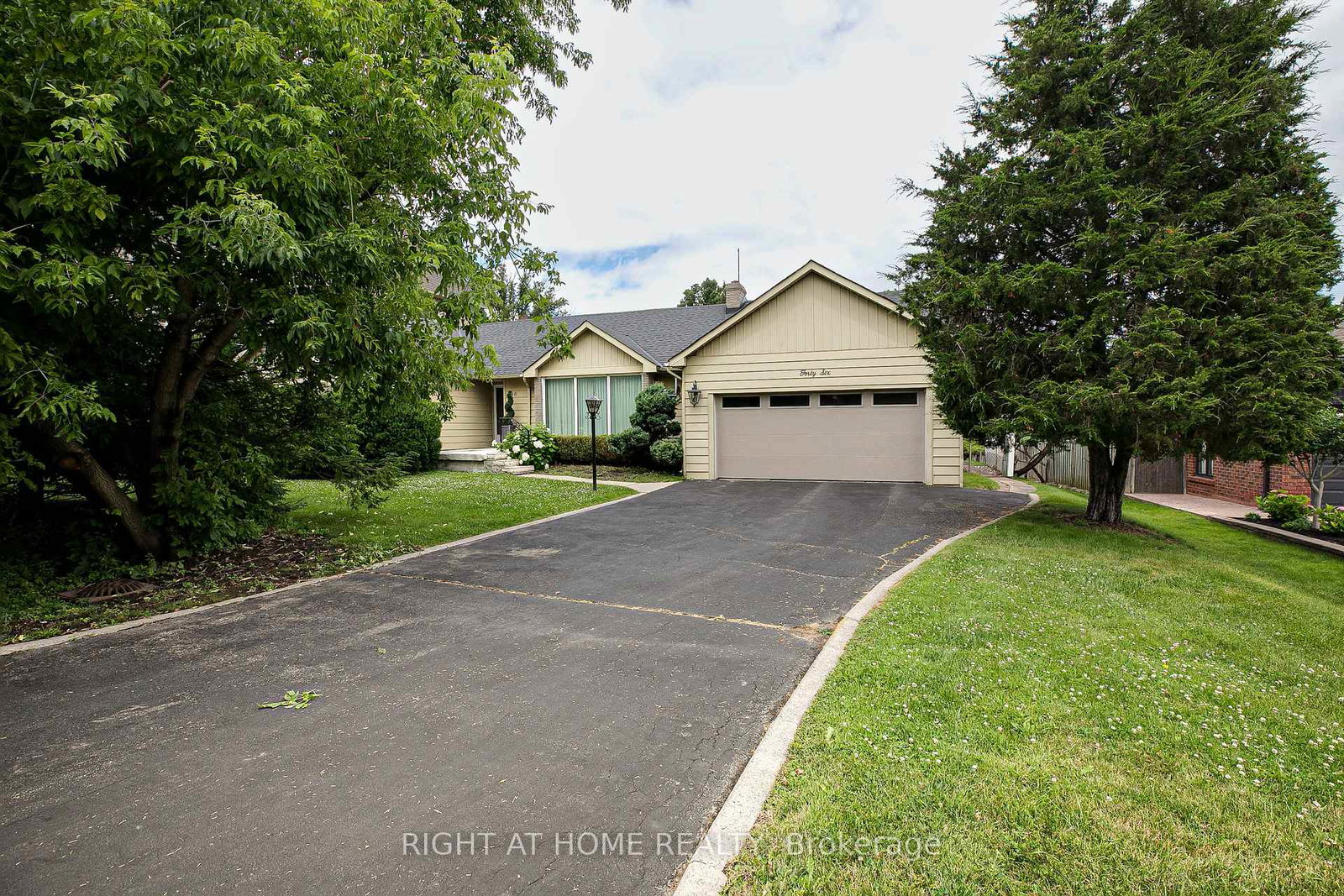 46-roosevelt-drive-richmond-hill-ontario-n12942690