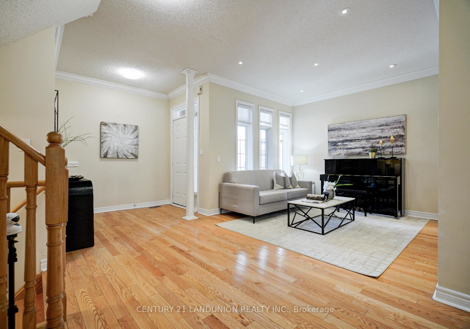 17-monaco-crescent-richmond-hill-ontario-n12942728