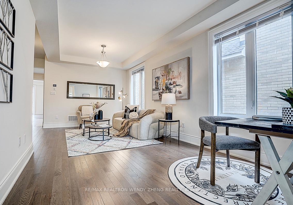 151-silk-twist-drive-east-gwillimbury-ontario-n12942980