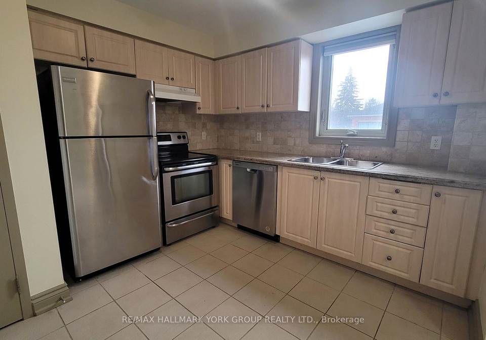 15565-yonge-street-aurora-ontario-n12943758
