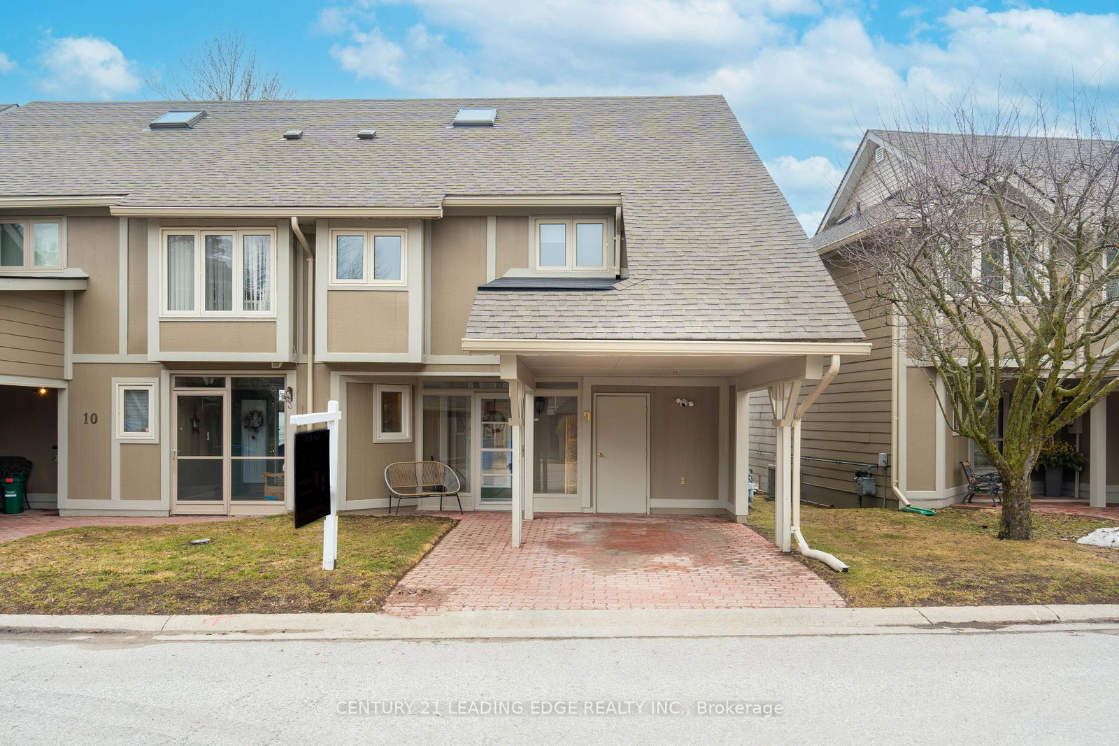 davy-point-circle-georgina-ontario-n12944806
