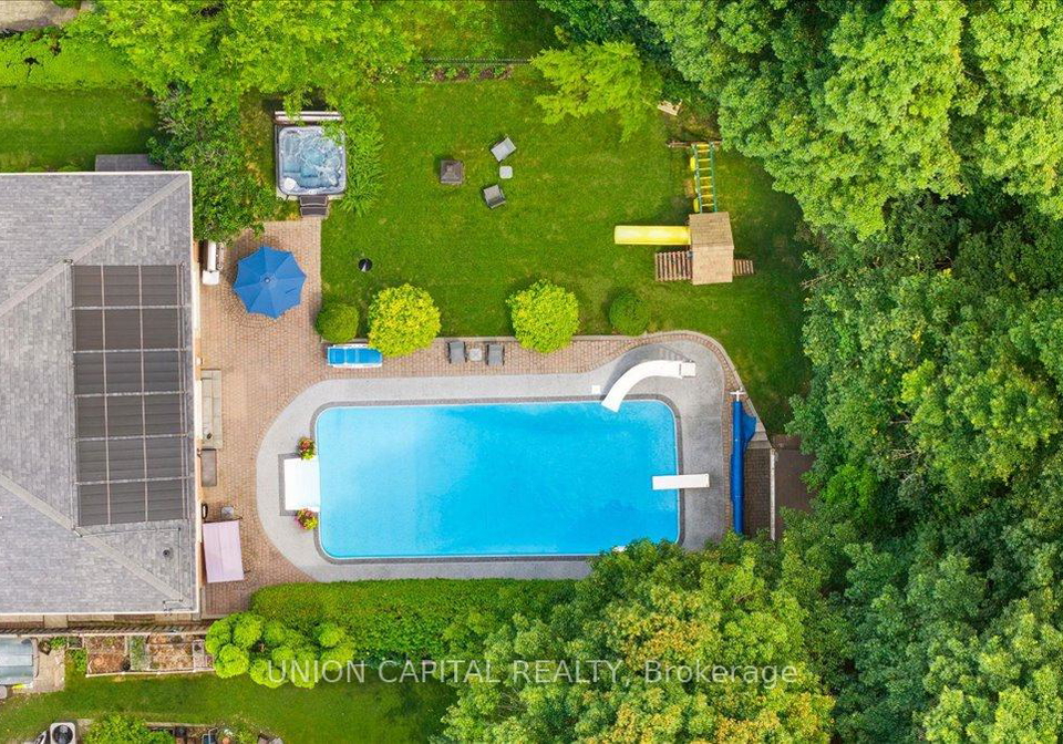 86-charing-crescent-aurora-ontario-n12945498
