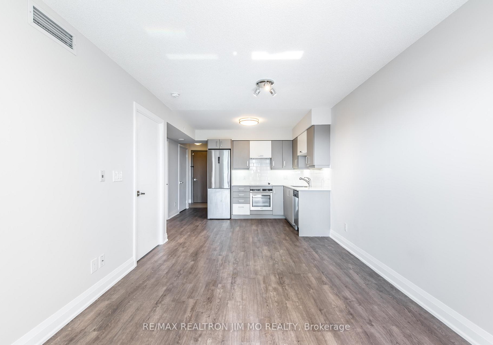 18-uptown-drive-markham-ontario-n12945928
