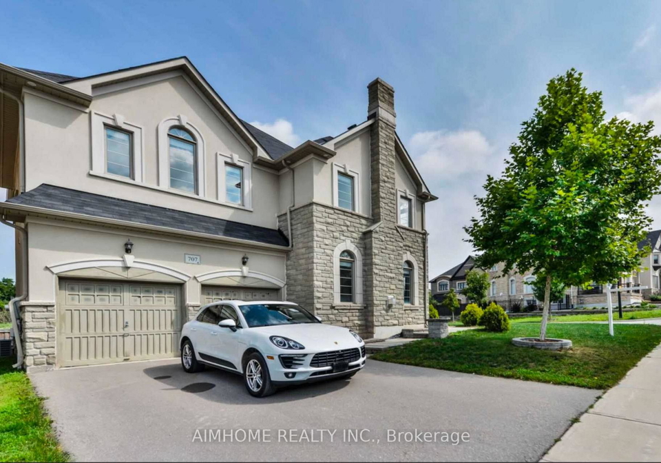 707-frank-hempen-court-newmarket-ontario-n12946444