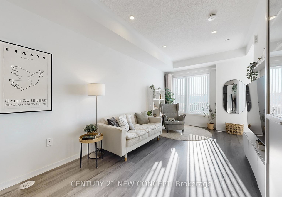 140-honeycrisp-crescent-vaughan-ontario-n12946514