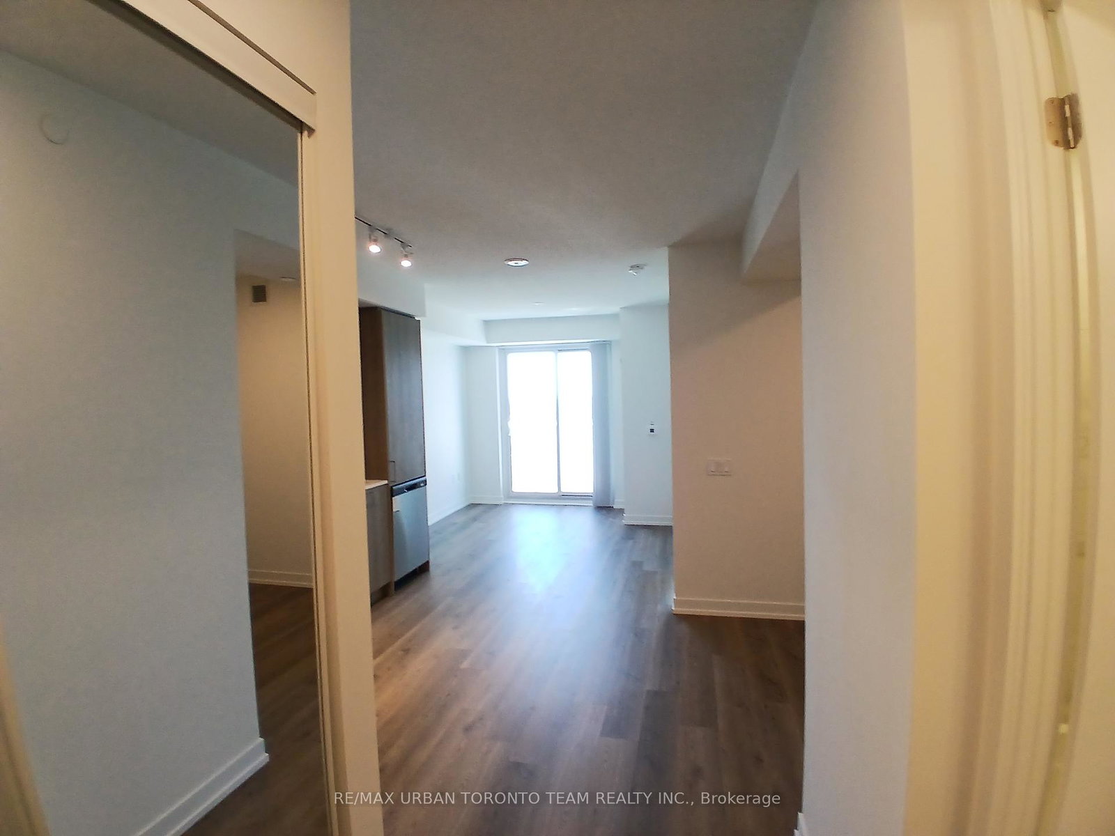 195-commerce-street-vaughan-ontario-n12947178