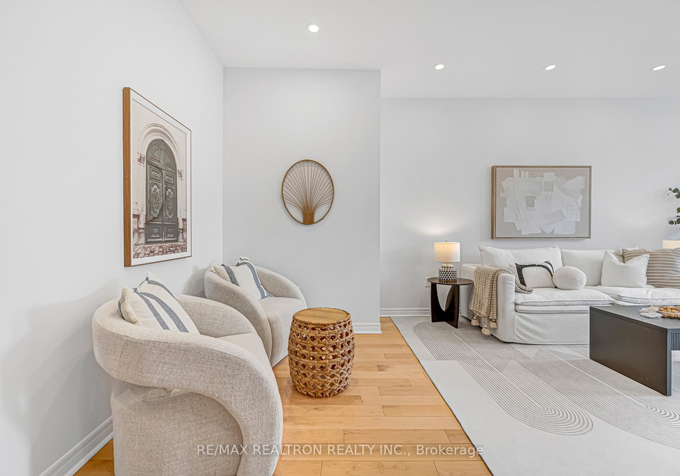 8-townwood-drive-richmond-hill-ontario-n12947926