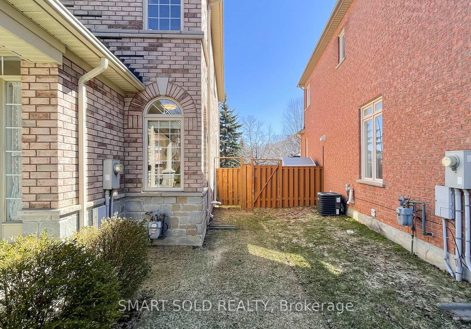 208-cabernet-road-vaughan-ontario-n12948532