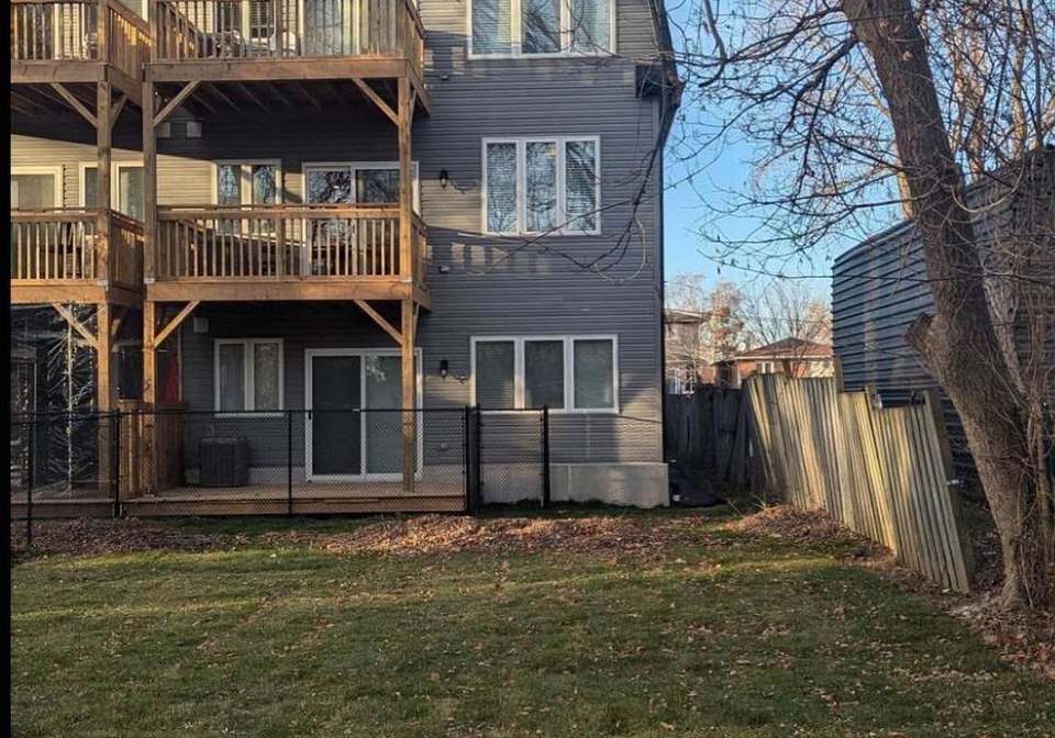9a-biscayne-boulevard-georgina-ontario-n12949988