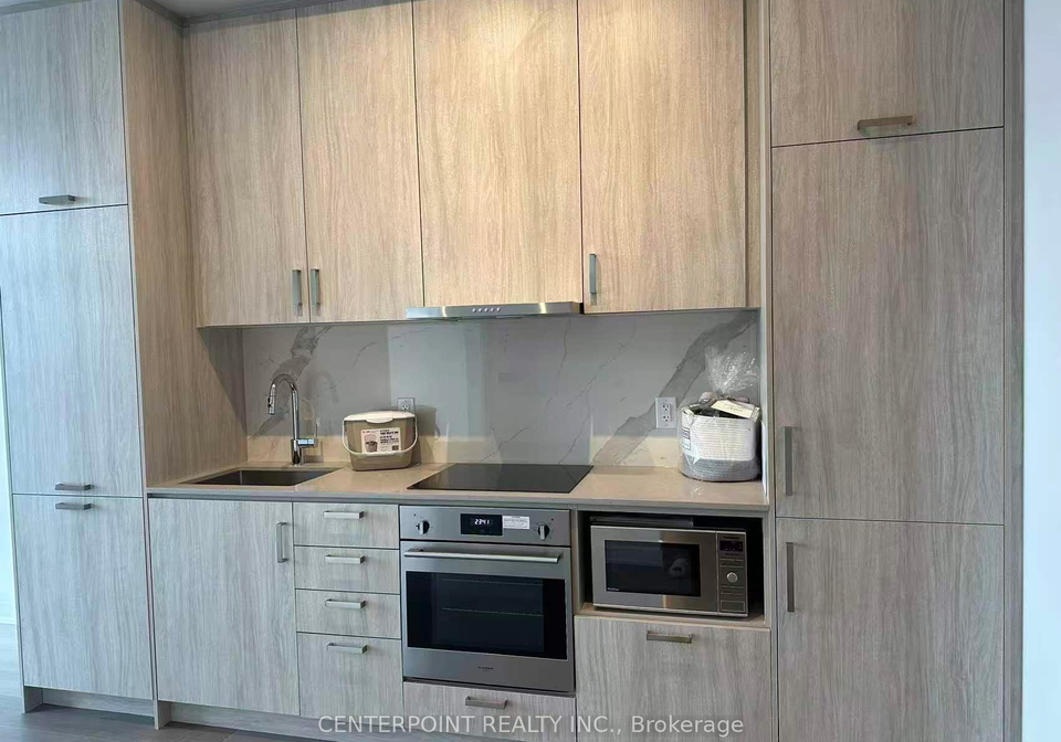 60-honeycrisp-crescent-vaughan-ontario-n12950006
