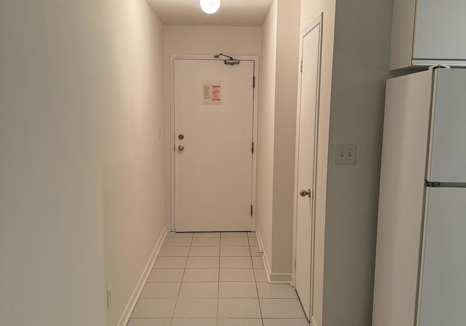 72-lake-avenue-richmond-hill-ontario-n12950052