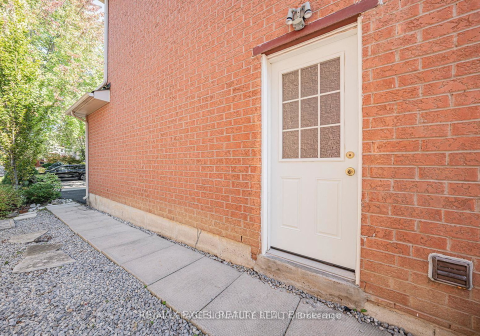 65-falling-river-drive-richmond-hill-ontario-n12950352