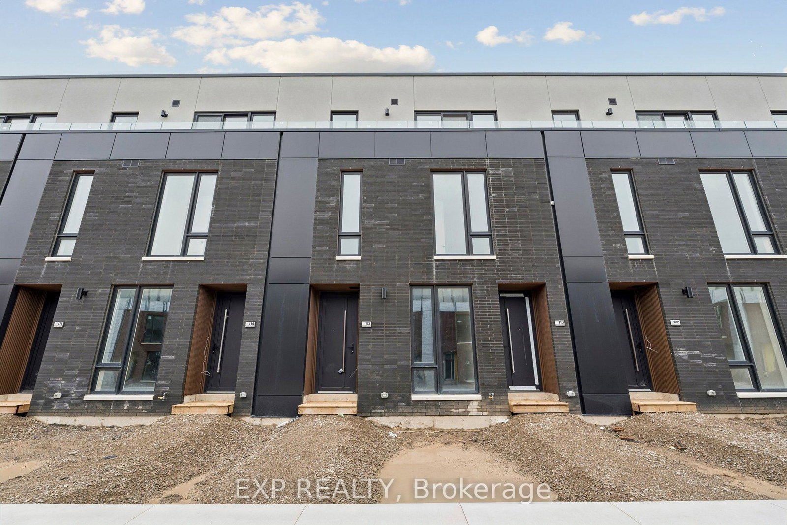 112-everett-common-st-catharines-ontario-n12950366