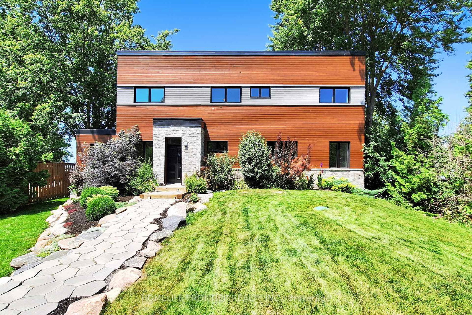 44-irving-drive-georgina-ontario-n12950982