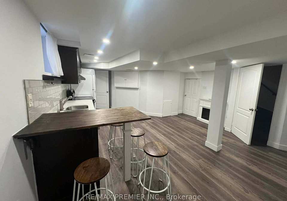 118-solway-avenue-vaughan-ontario-n12952398