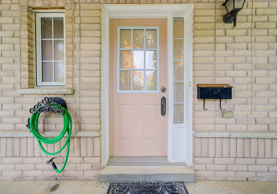 357-bur-oak-avenue-markham-ontario-n12952848