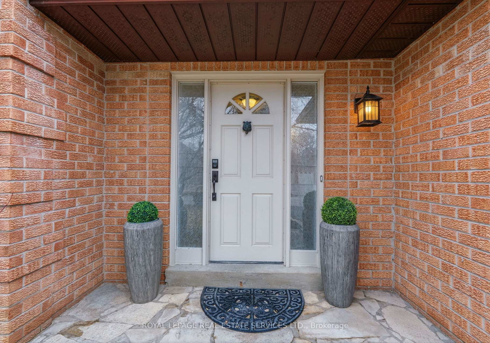 89-timberline-trail-aurora-ontario-n12953460