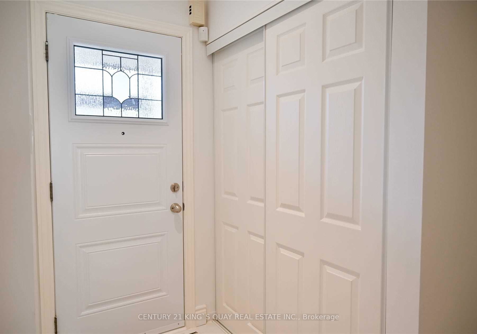 8-samantha-circle-richmond-hill-ontario-n12953930