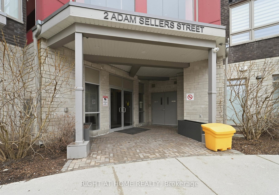 2-adam-sellers-street-markham-ontario-n12954794