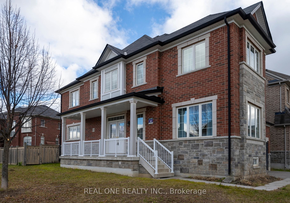 1136-cenotaph-boulevard-newmarket-ontario-n12954826