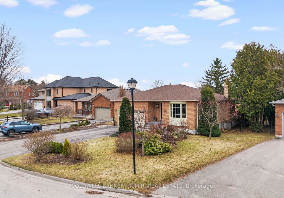 17-st-johns-court-uxbridge-ontario-n12954834