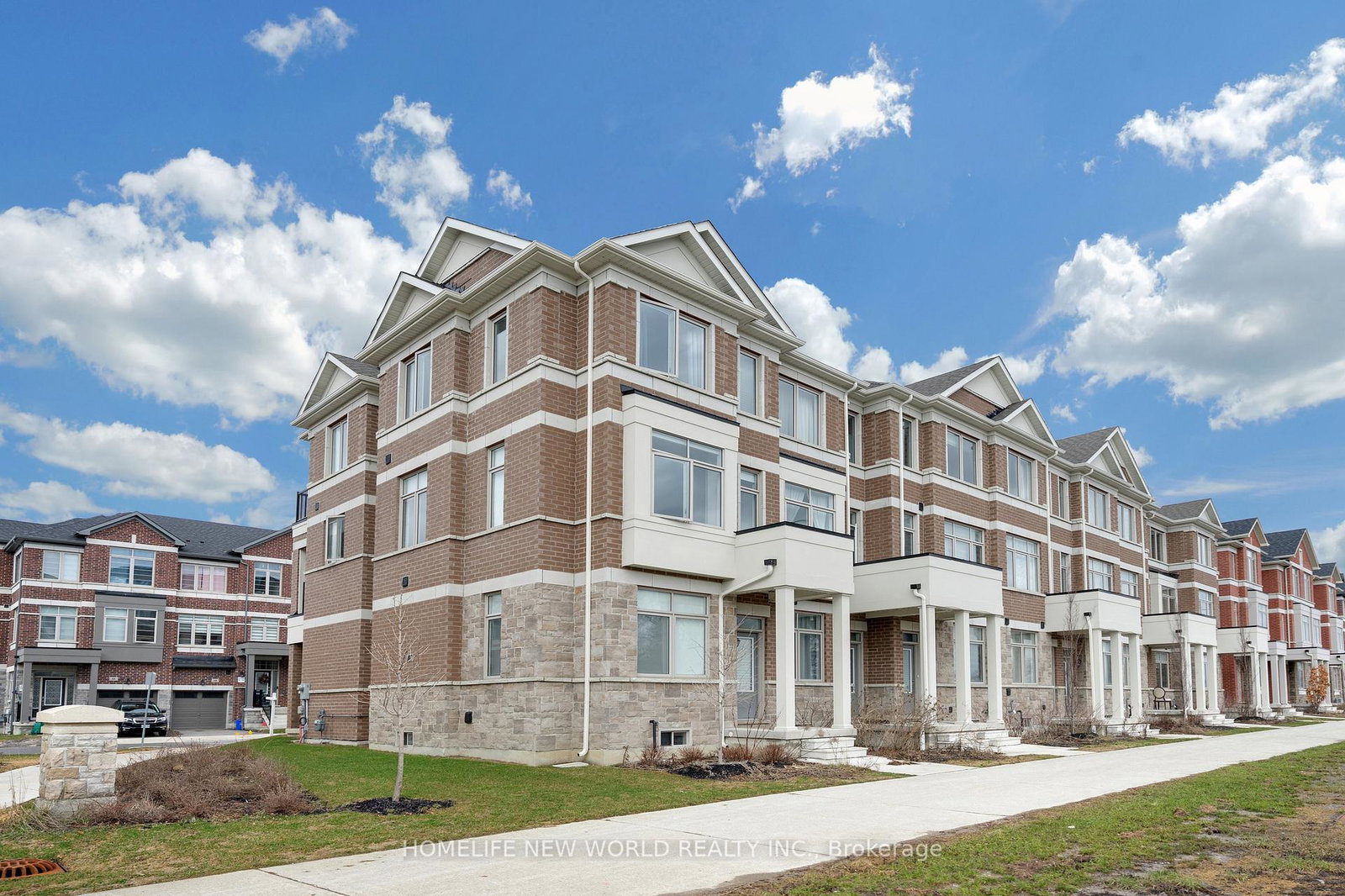 61-carneros-way-markham-ontario-n12955928