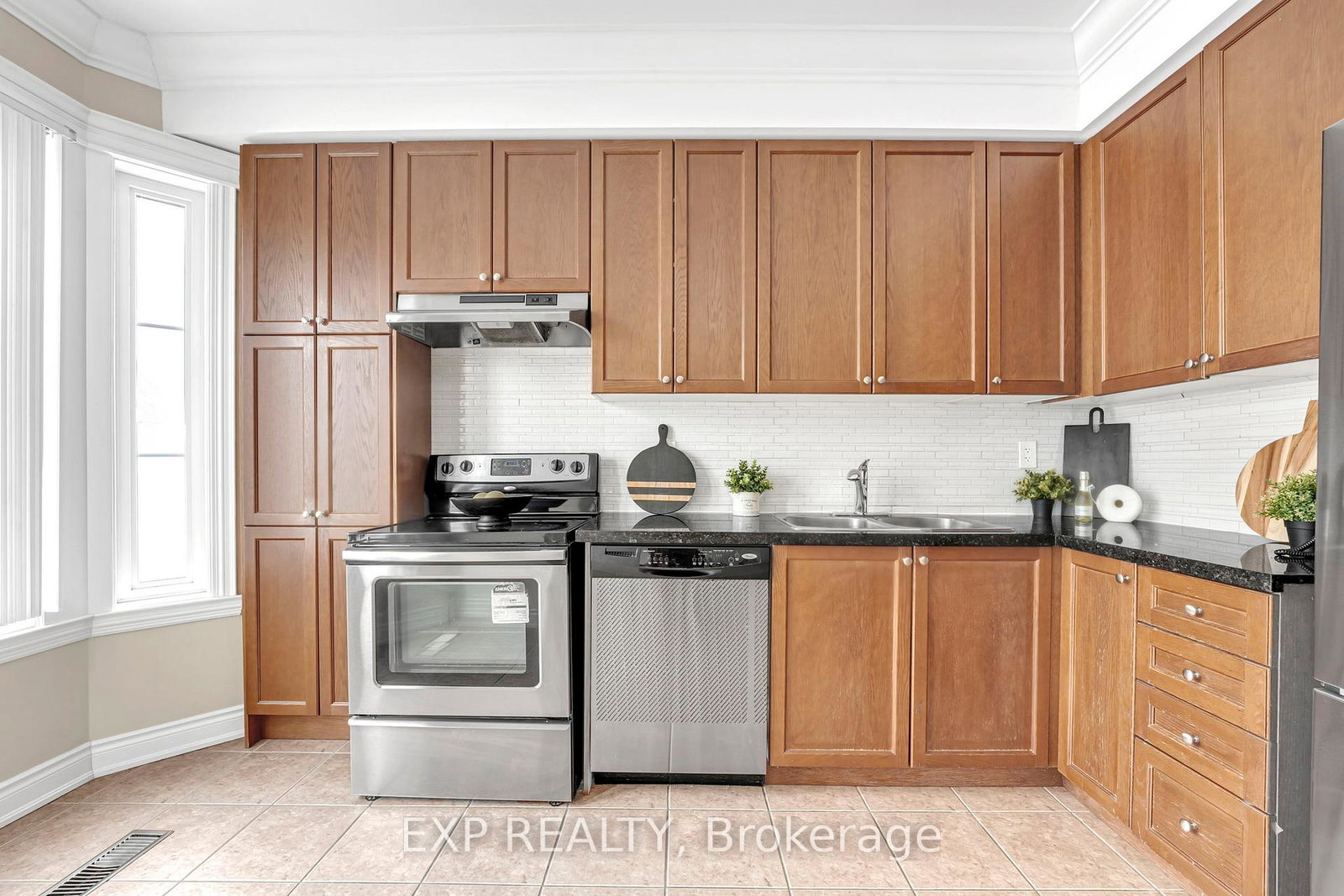 142-hall-street-richmond-hill-ontario-n12956554