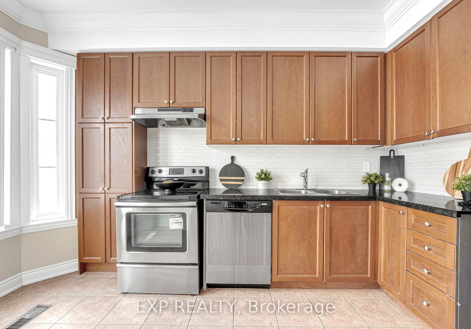 142-hall-street-richmond-hill-ontario-n12956554