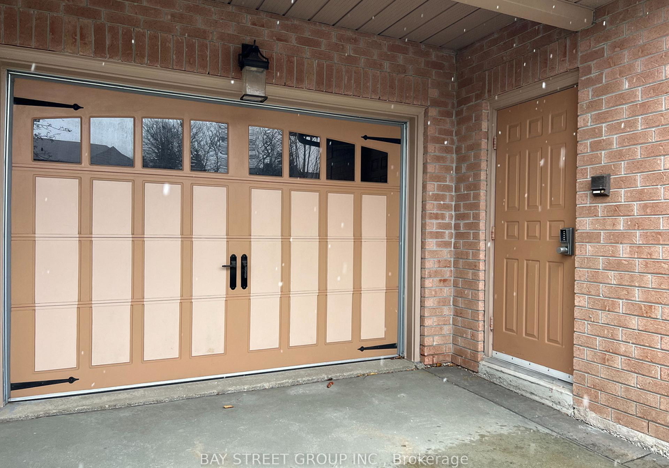 52-loring-crescent-markham-ontario-n12957510