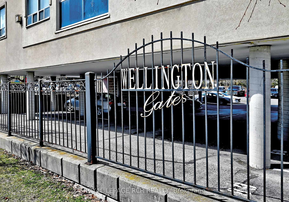 160-wellington-street-e-aurora-ontario-n12957554