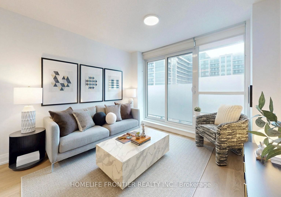370-highway-7-e-richmond-hill-ontario-n12957572