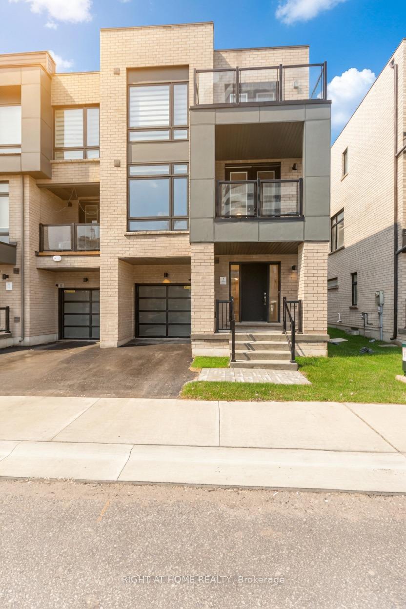 42-dandara-gate-vaughan-ontario-n12958020