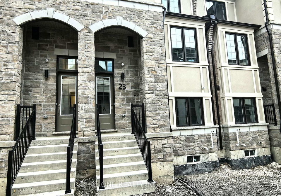 23-agnes-lane-richmond-hill-ontario-n12958582