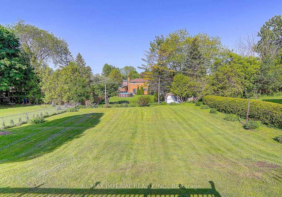 98-belfry-drive-newmarket-ontario-n12958588
