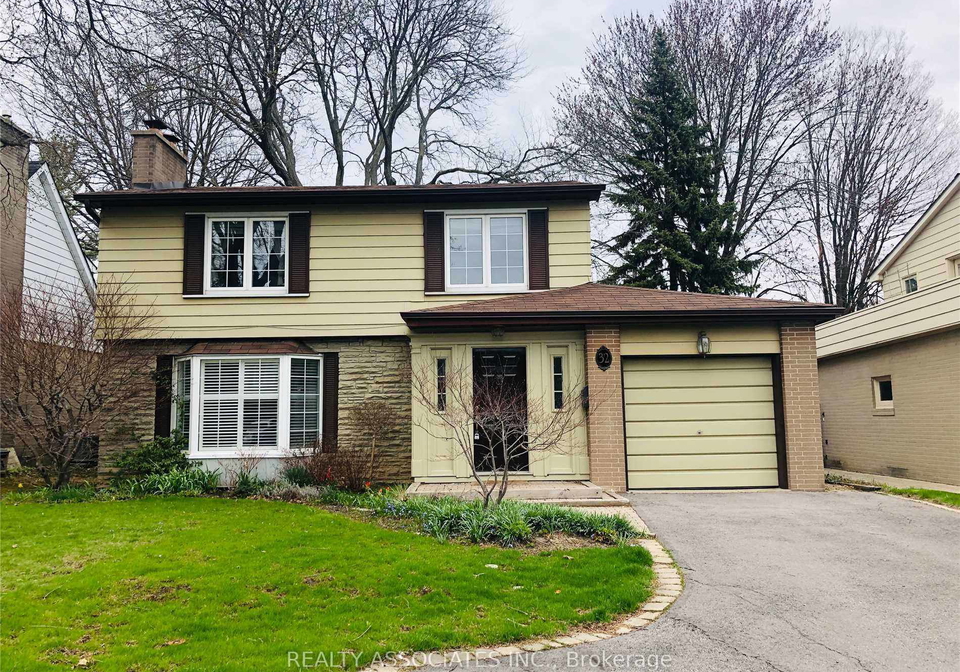 32-almond-avenue-markham-ontario-n12959152