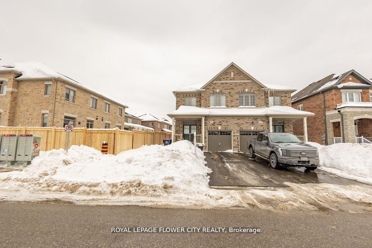 13-ferragine-crescent-bradford-west-gwillimbury-ontario-n12959762