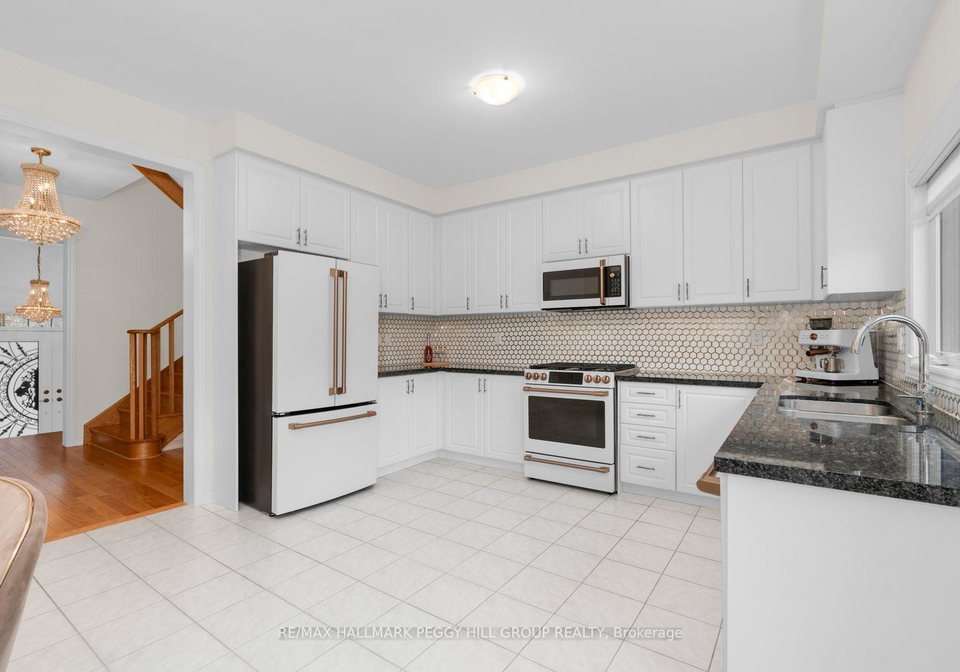 34-valleo-street-georgina-ontario-n12959940