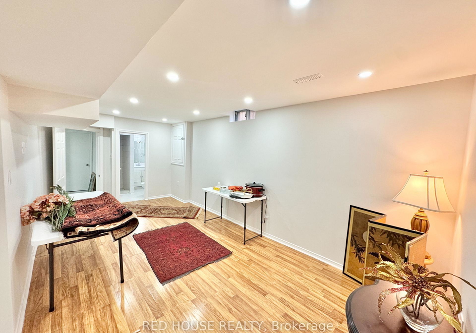 33-forestside-court-richmond-hill-ontario-n12960014