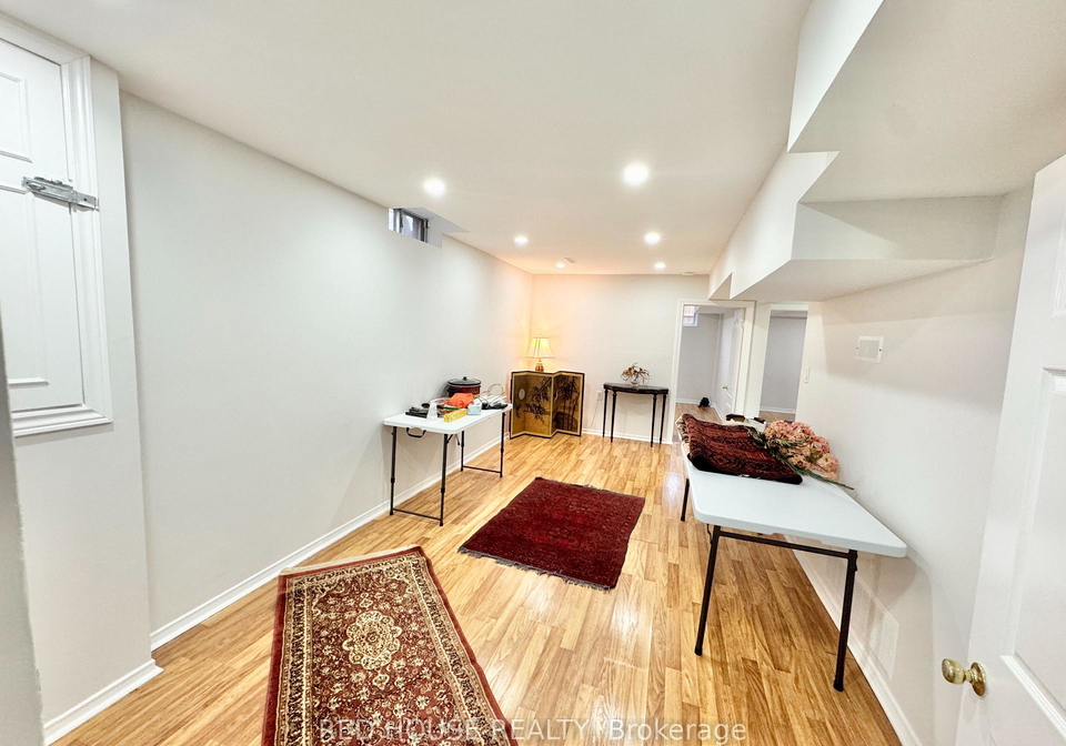 33-forestside-court-richmond-hill-ontario-n12960014