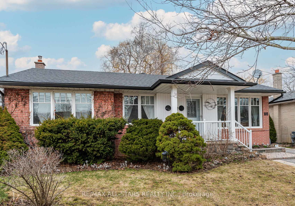 101-hawthorn-avenue-whitchurch-stouffville-ontario-n12960476