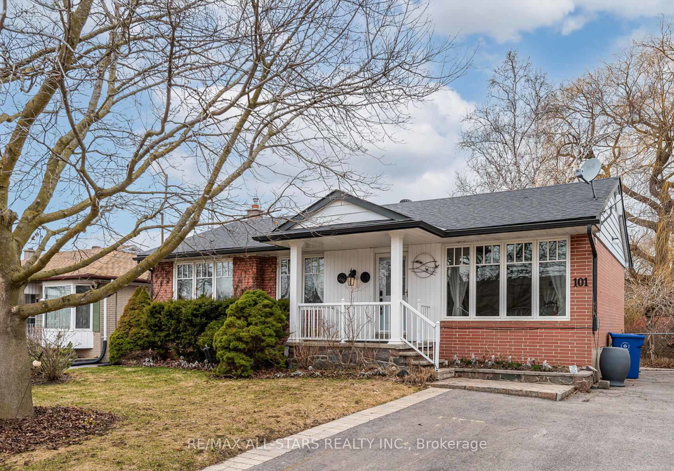 101-hawthorn-avenue-whitchurch-stouffville-ontario-n12960476