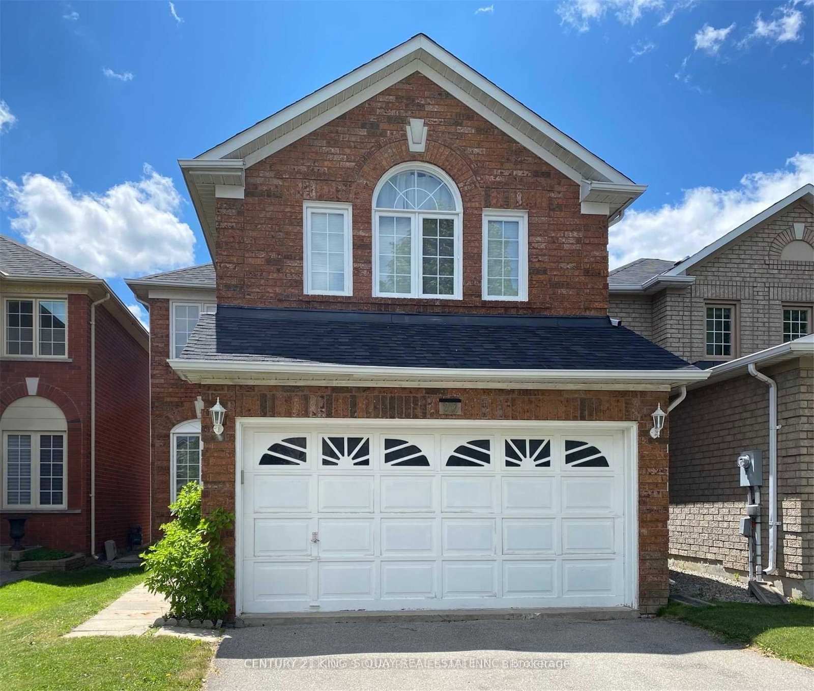 22-rush-road-aurora-ontario-n12960596