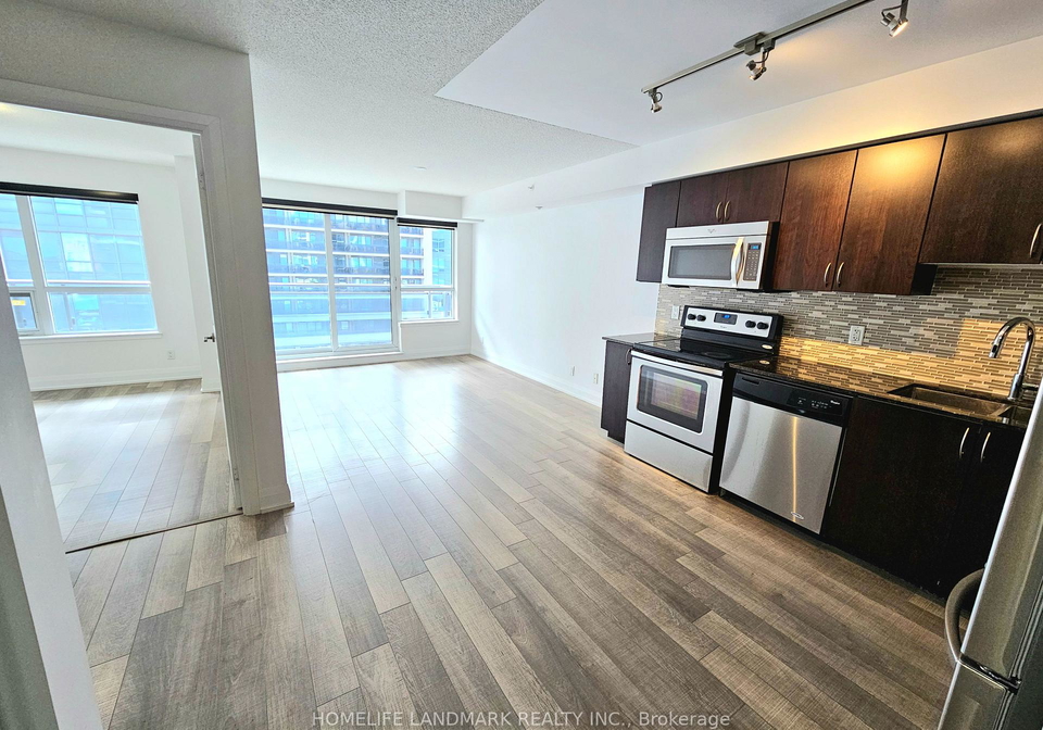 372-highway-7-east-road-e-richmond-hill-ontario-n12961518