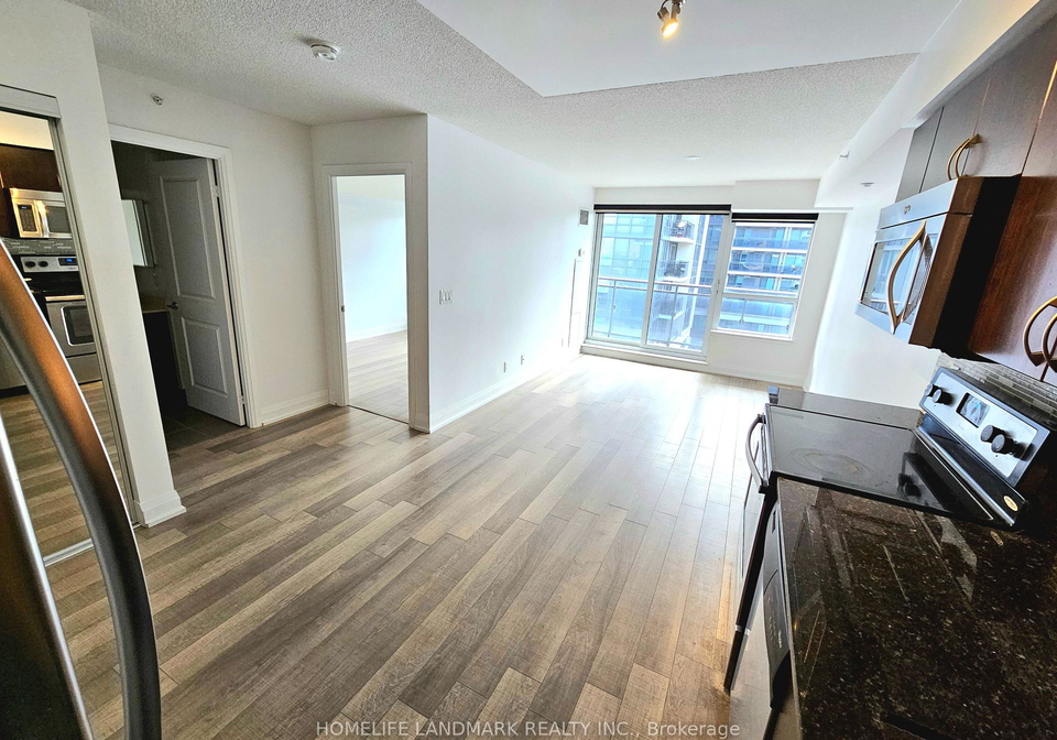 372-highway-7-east-road-e-richmond-hill-ontario-n12961518